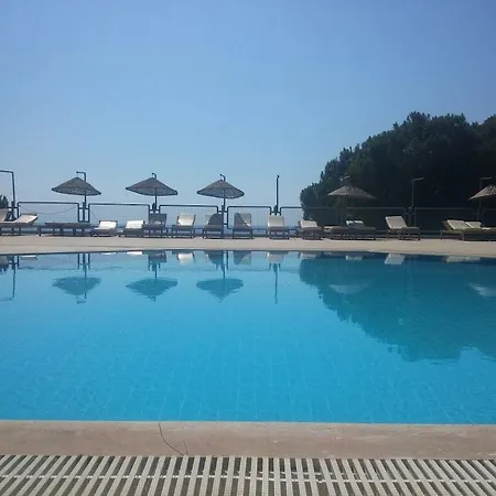 Park Hotel 2*